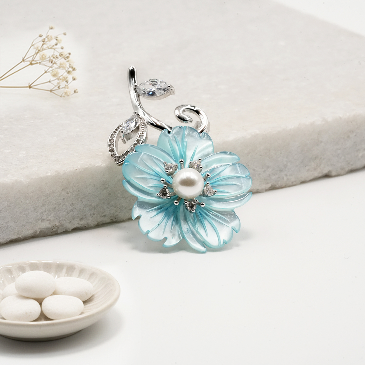 EXCLUSIVE 925 SILVER SOFT SKY FLOWER BROCH - Image 2