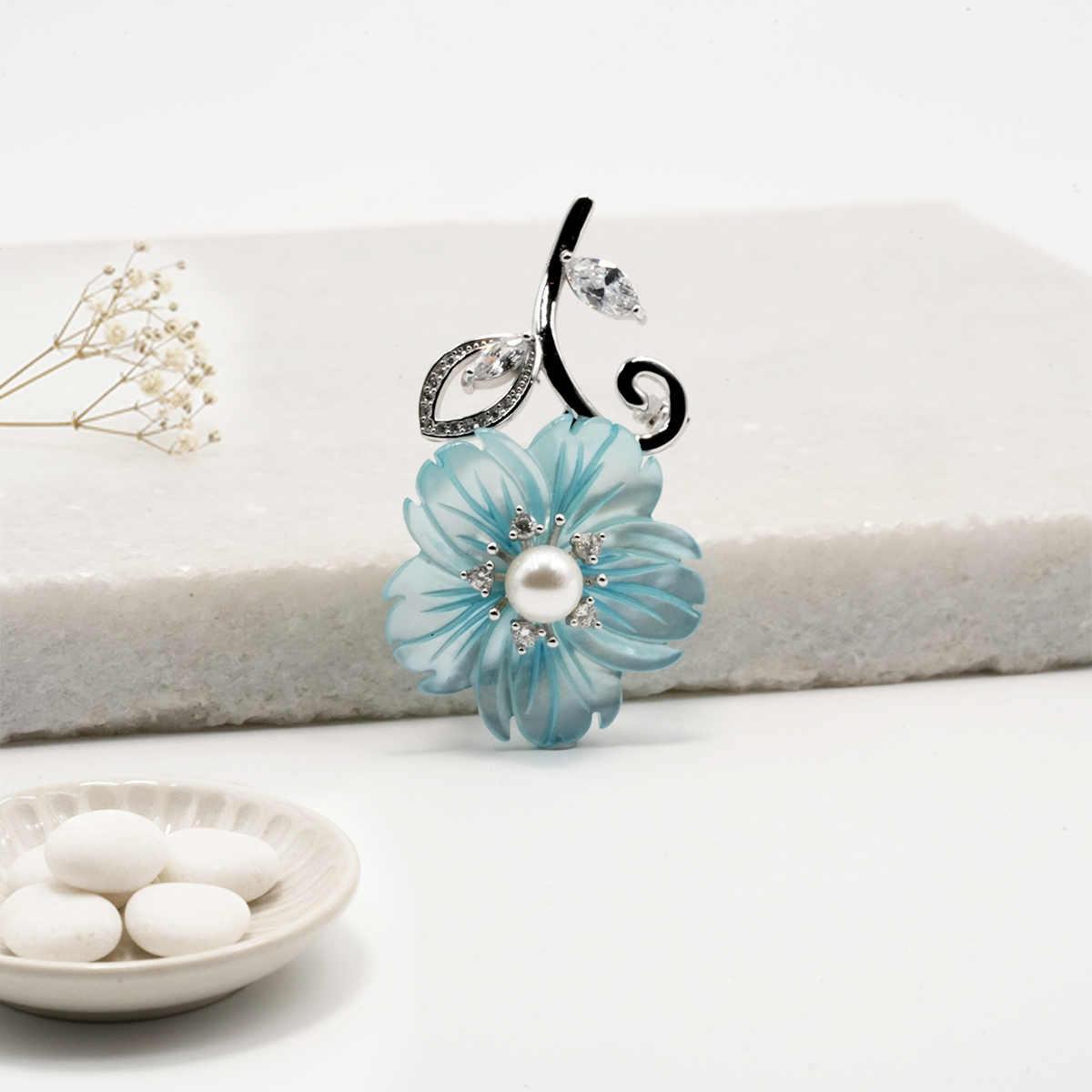 EXCLUSIVE 925 SILVER SOFT SKY FLOWER BROCH