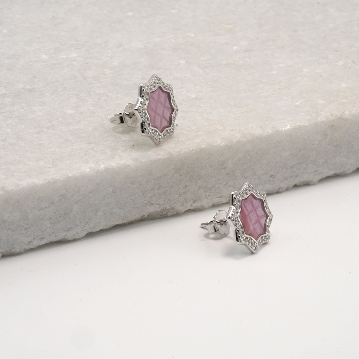 PREMIUM 925 SILVER BLUSH STAR MOP STUDS - Image 3