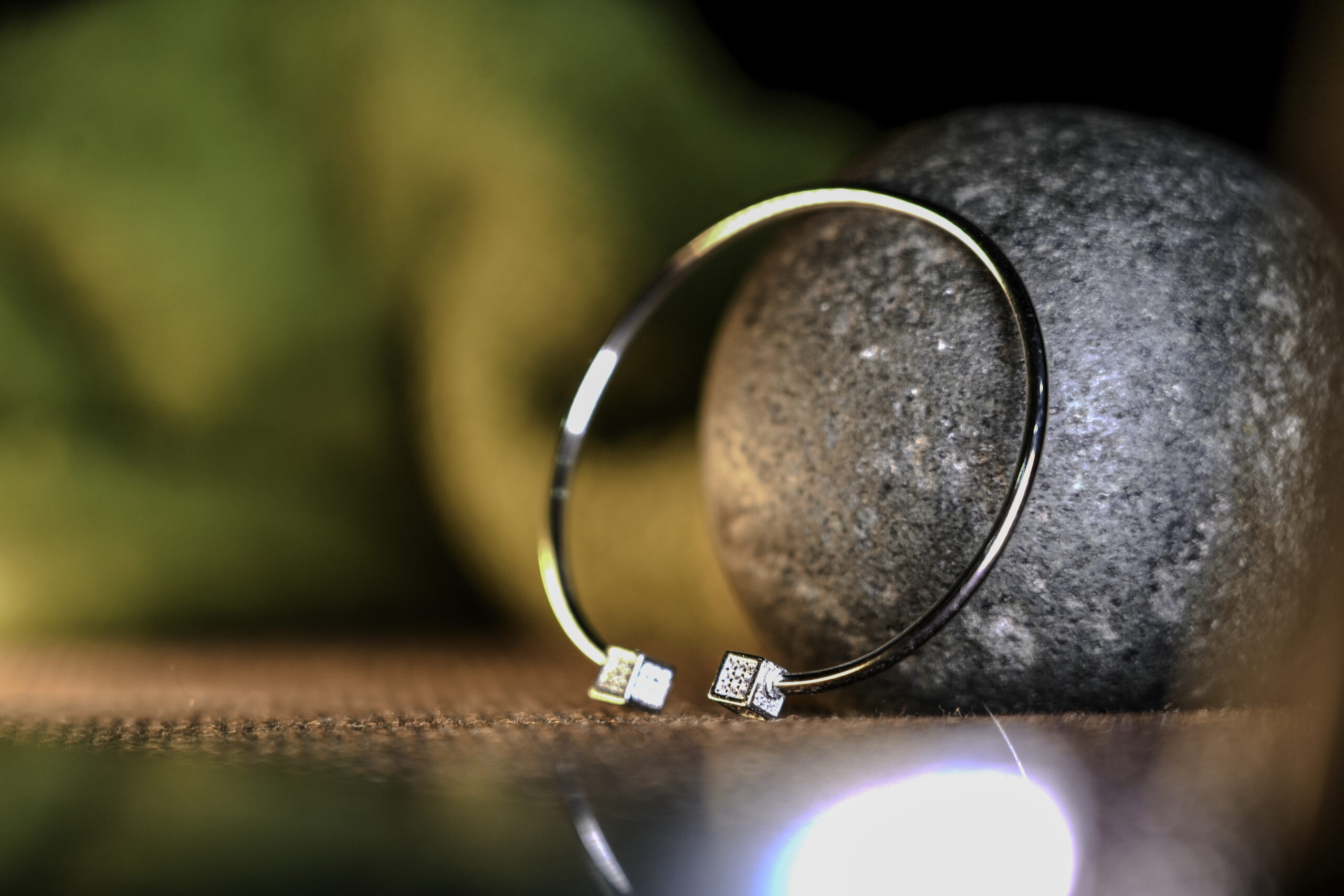 PREMIUM 925 SILVER MINIMAL MOP BRACELETE - Image 2