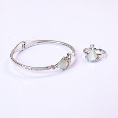 PREMIUM 925 SILVER EXCLUSIVE BRACELETE & RING WITH MOP