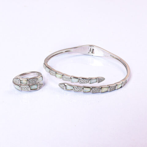 PREMIUM 925 SILVER EXCLUSIVE BRACELETE & RING MOP WITH STONE