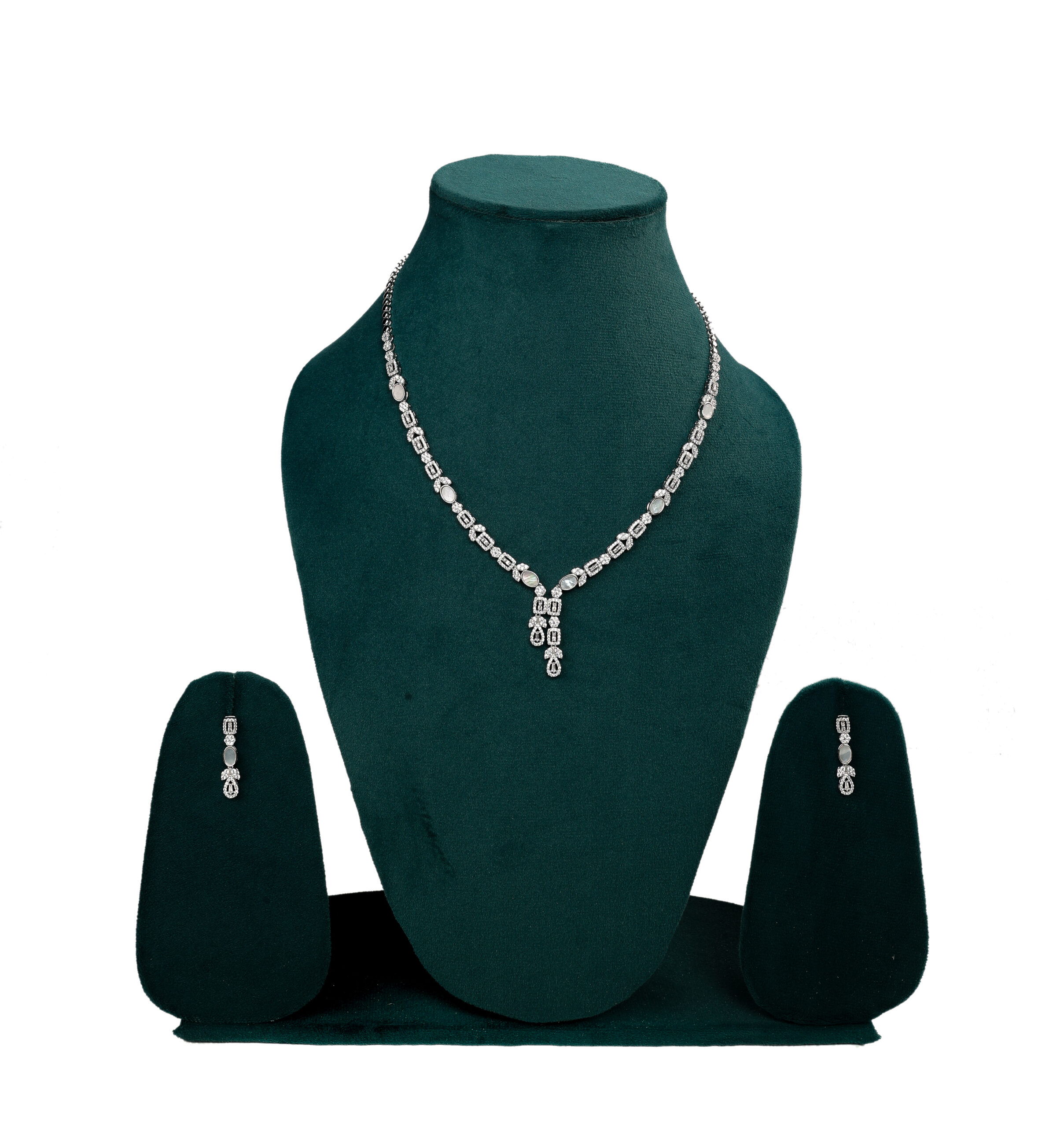 PREMIUM 925 SILVER MOP WITH BUGGATE STONE EXCLUSIVE NECKLESS WITH TOPS
