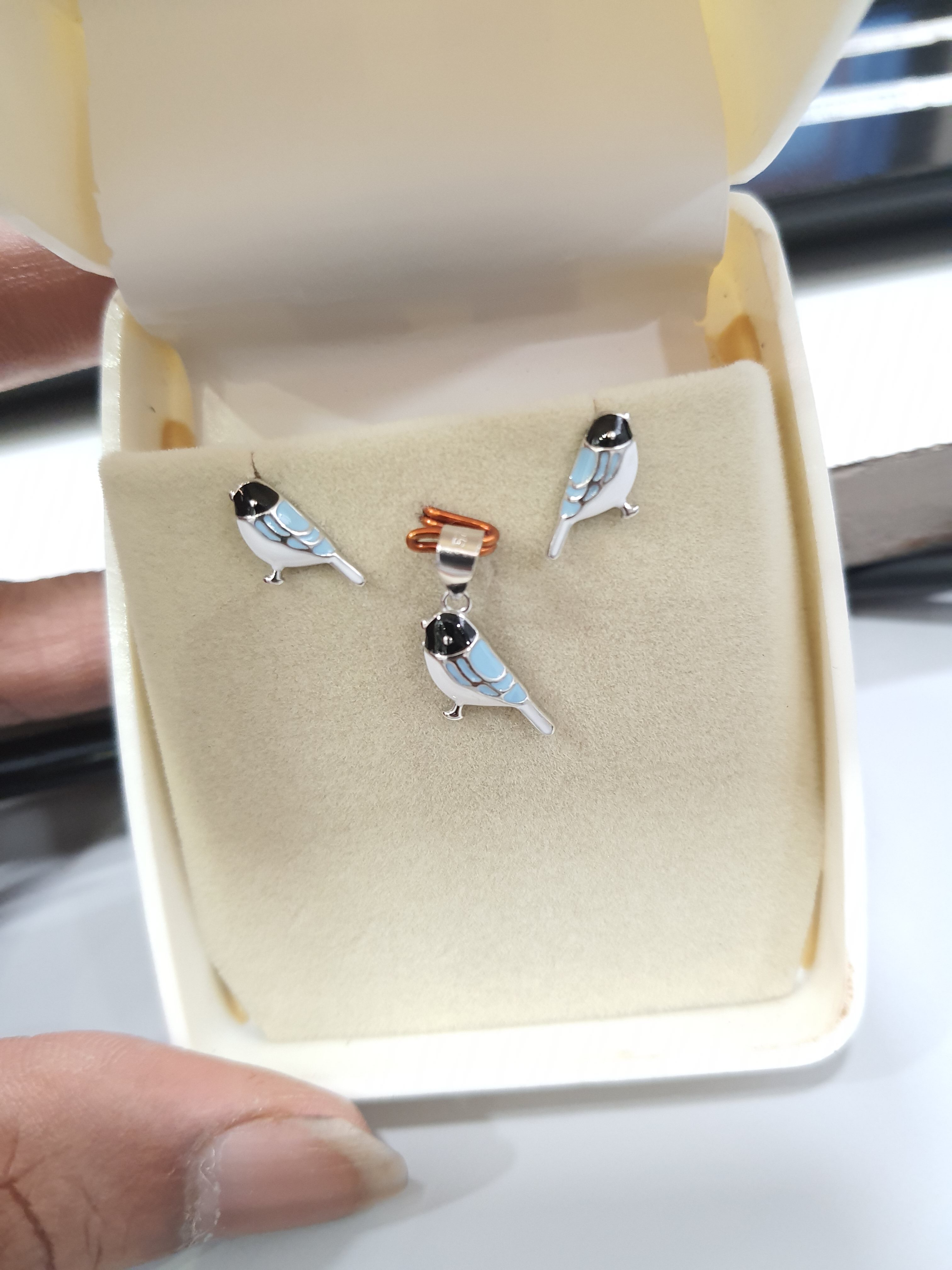PREMIUM 925 SILVER WHISPERING SONG BIRD ENAMEL PENDANT SET - Image 5