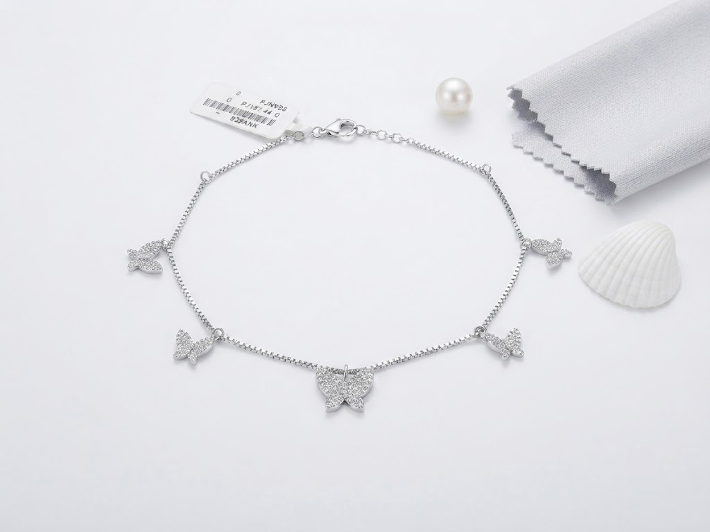 DANCING BUTTERFLY SILVER ANKLET - Image 3