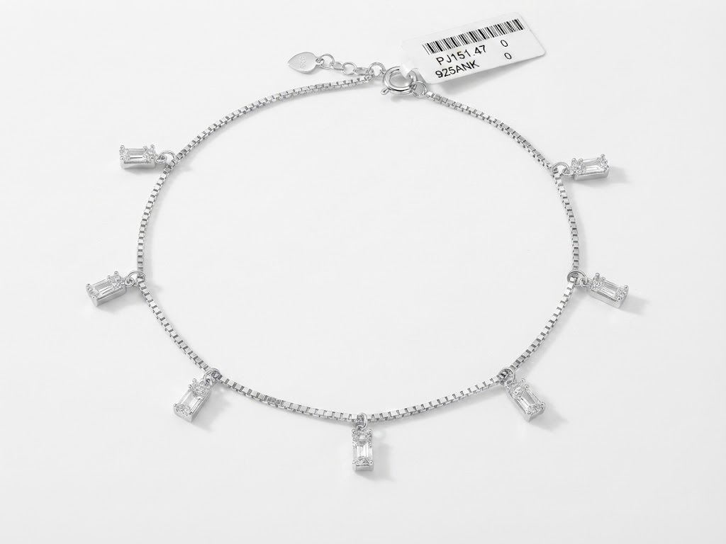 SPARKLING CRYSTAL CHARM SILVER ANKLET - Image 4