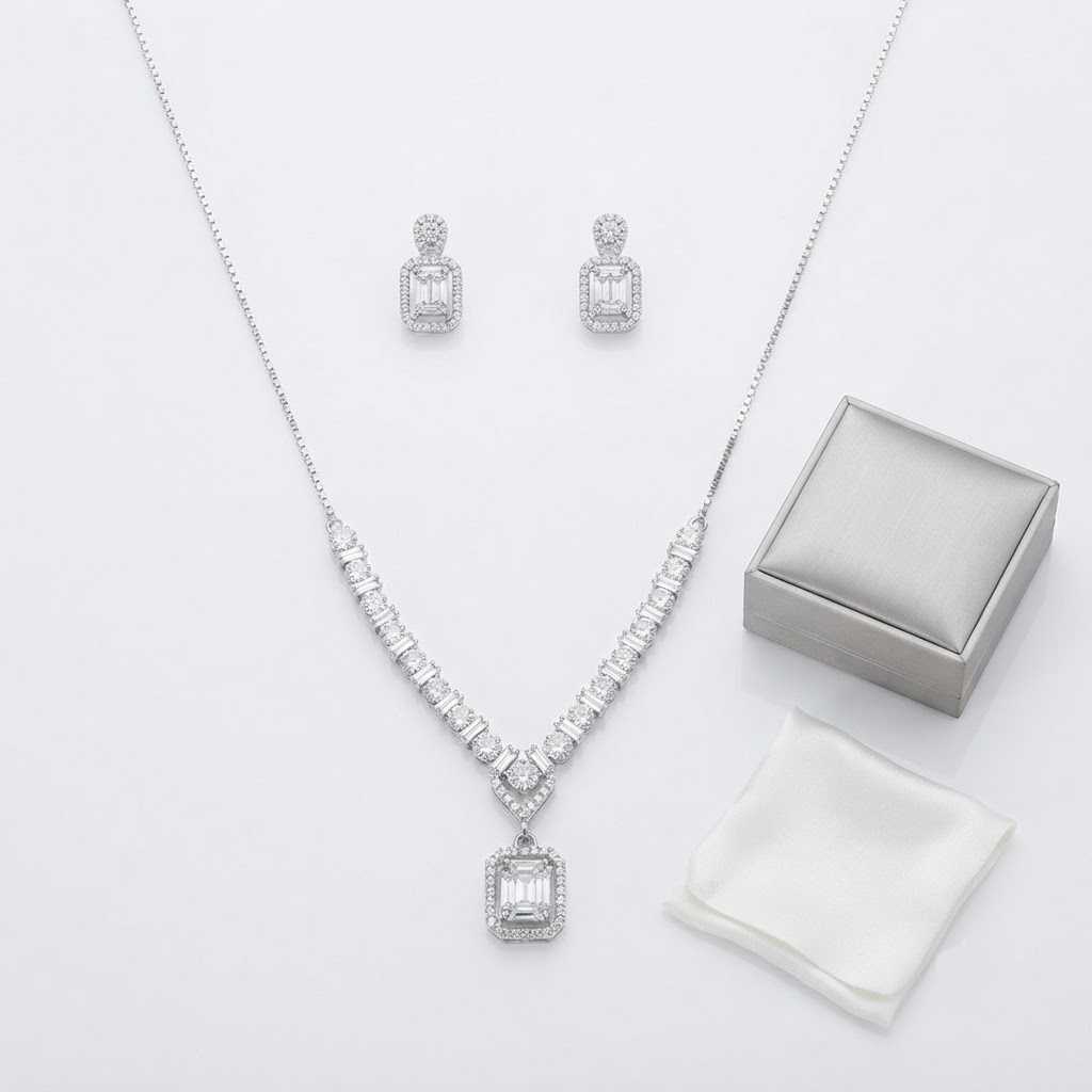 ELYSIAN REGAL DIAMOND SUIT SILVER NECKLESS
